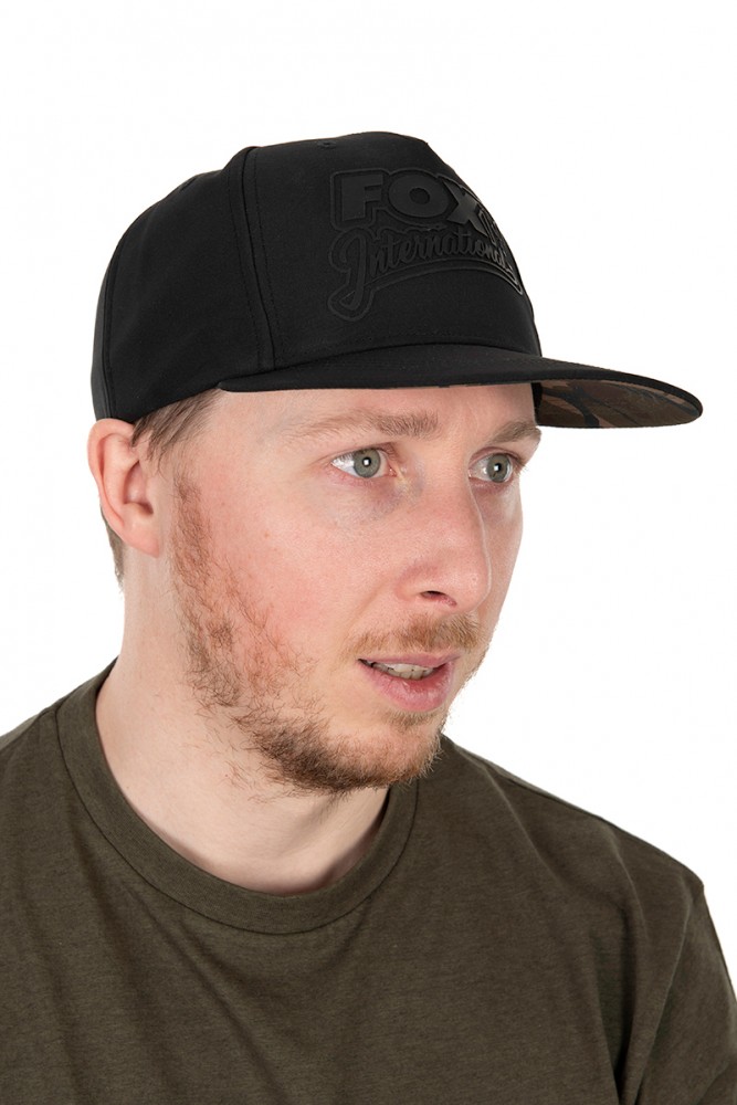 CZAPKA BLACK/CAMO FLAT PEAK SNAPBACK CAP FOX